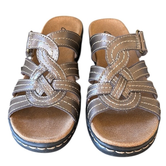 Clarks‎ Lexi Dill Bronze Metallic Leather Slip On Sandal Size 7 - Picture 3 of 8